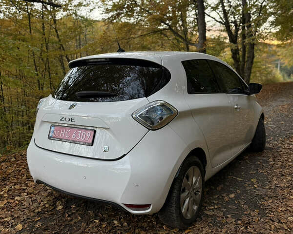 Рено Зое 2013 в Бережанах на Automoto.ua Белый Рено Зое, объемом двигателя 0 л и пробегом 131 тыс. км за 6500 $, фото 5 на Automoto.ua
