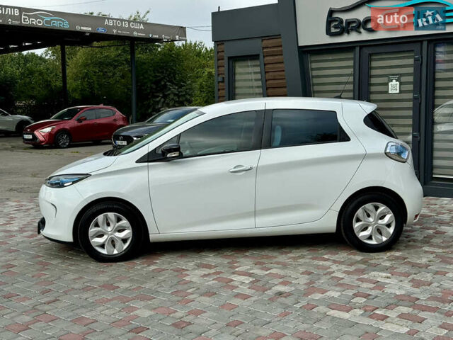 Білий Рено Зое, об'ємом двигуна 0 л та пробігом 110 тис. км за 6200 $, фото 4 на Automoto.ua