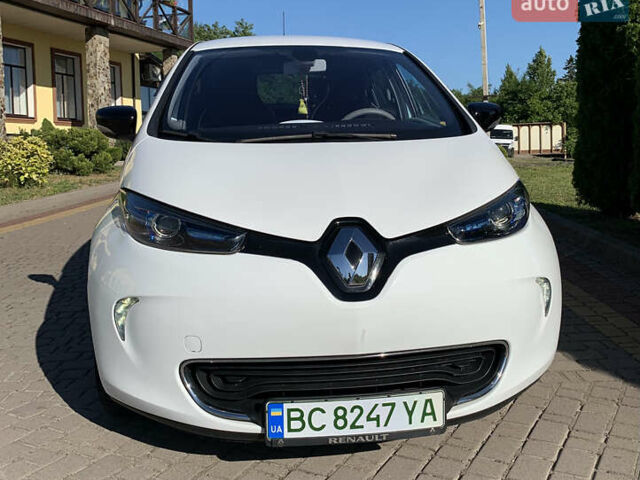 Білий Рено Зое, об'ємом двигуна 0 л та пробігом 162 тис. км за 5300 $, фото 6 на Automoto.ua