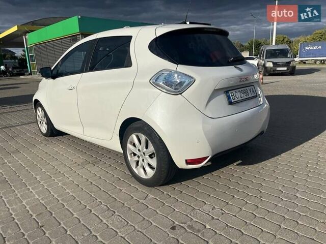 Білий Рено Зое, об'ємом двигуна 0 л та пробігом 117 тис. км за 6200 $, фото 3 на Automoto.ua