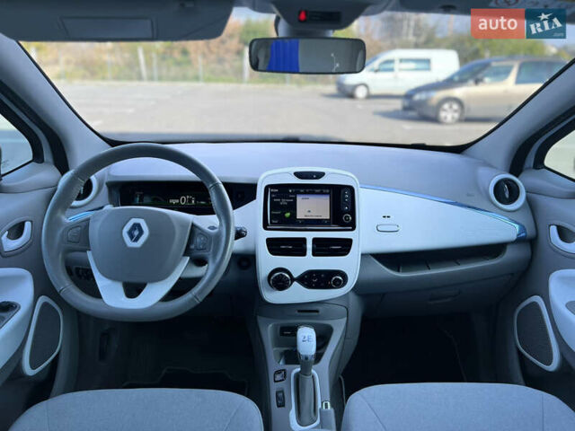 Рено Зое 2014 в Дубно на Automoto.ua Белый Рено Зое, объемом двигателя 0 л и пробегом 76 тыс. км за 6500 $, фото 23 на Automoto.ua
