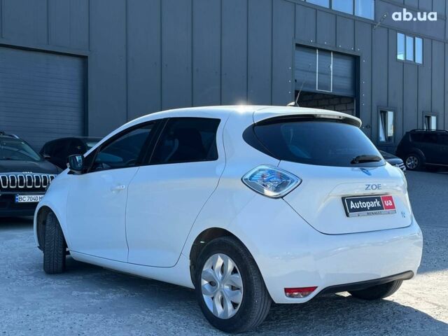 Белый Рено Зое, объемом двигателя 0 л и пробегом 56 тыс. км за 7190 $, фото 7 на Automoto.ua