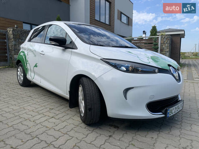 Білий Рено Зое, об'ємом двигуна 0 л та пробігом 235 тис. км за 7500 $, фото 6 на Automoto.ua
