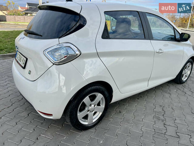 Рено Зое 2014 в Луцке на Automoto.ua Белый Рено Зое, объемом двигателя 0 л и пробегом 87 тыс. км за 6700 $, фото 5 на Automoto.ua