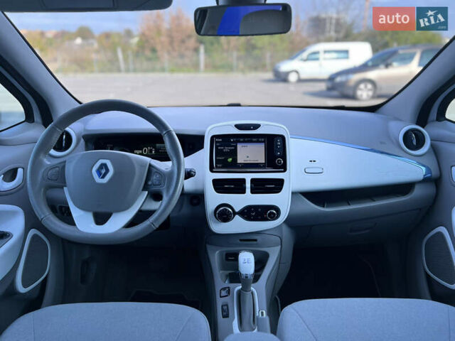 Рено Зое 2014 в Дубно на Automoto.ua Белый Рено Зое, объемом двигателя 0 л и пробегом 76 тыс. км за 6500 $, фото 22 на Automoto.ua