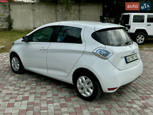 Білий Рено Зое, об'ємом двигуна 0 л та пробігом 110 тис. км за 6950 $, фото 35 на Automoto.ua