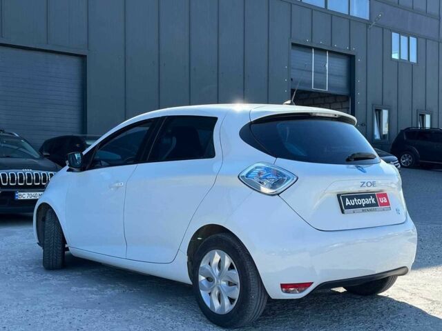 Белый Рено Зое, объемом двигателя 0 л и пробегом 56 тыс. км за 6440 $, фото 6 на Automoto.ua