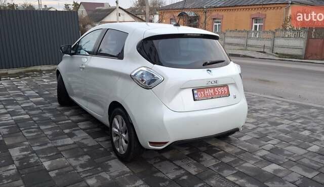 Білий Рено Зое, об'ємом двигуна 0 л та пробігом 104 тис. км за 6500 $, фото 7 на Automoto.ua