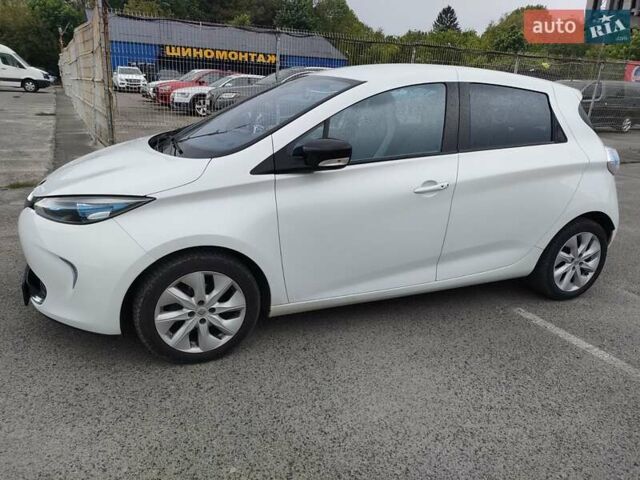 Білий Рено Зое, об'ємом двигуна 0 л та пробігом 110 тис. км за 6350 $, фото 14 на Automoto.ua