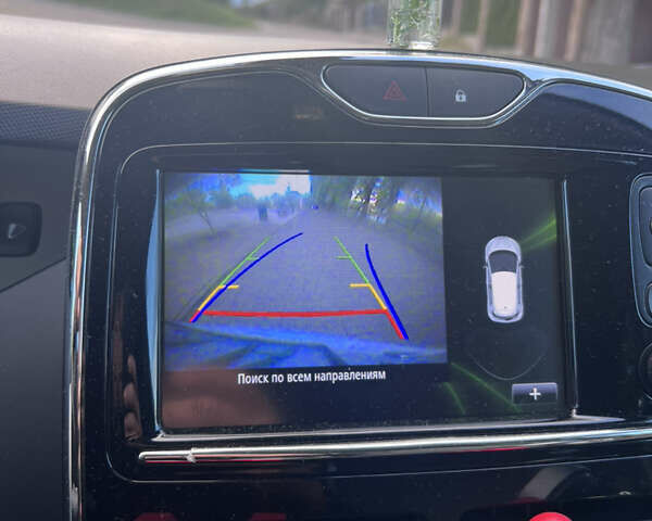 Білий Рено Зое, об'ємом двигуна 0 л та пробігом 98 тис. км за 7200 $, фото 14 на Automoto.ua