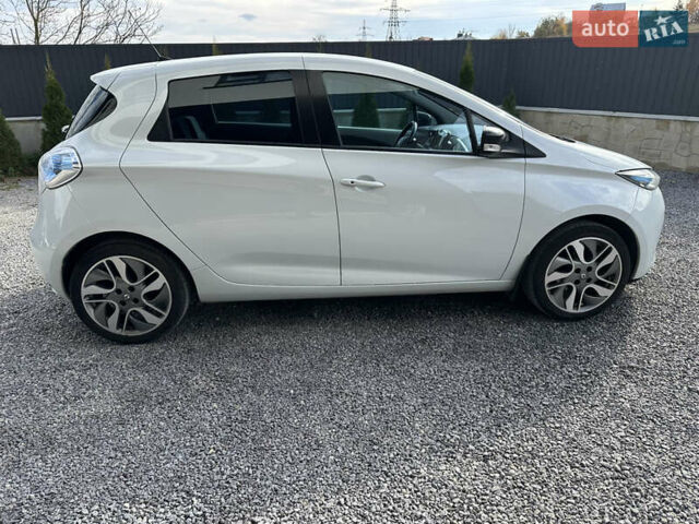 Рено Зое 2015 у Тернополі на Automoto.ua Білий Рено Зое, об'ємом двигуна 0 л та пробігом 159 тис. км за 6400 $, фото 1 на Automoto.ua