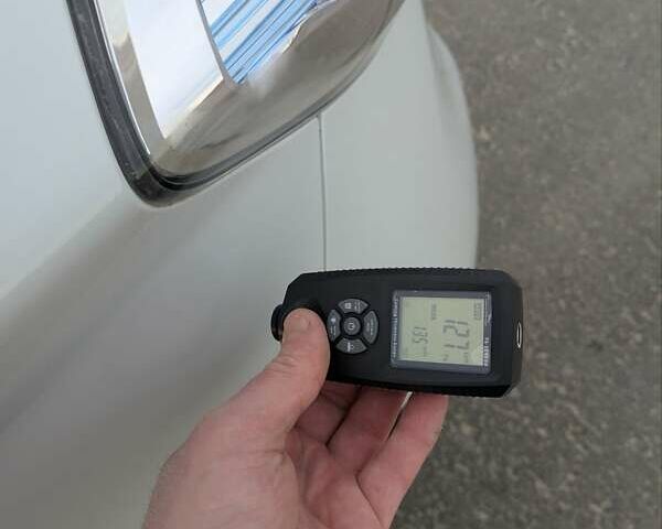 Білий Рено Зое, об'ємом двигуна 0 л та пробігом 85 тис. км за 6995 $, фото 79 на Automoto.ua