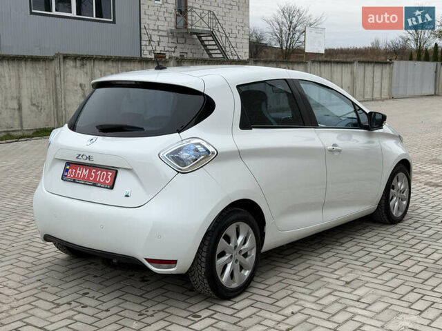 Білий Рено Зое, об'ємом двигуна 0 л та пробігом 154 тис. км за 6350 $, фото 5 на Automoto.ua