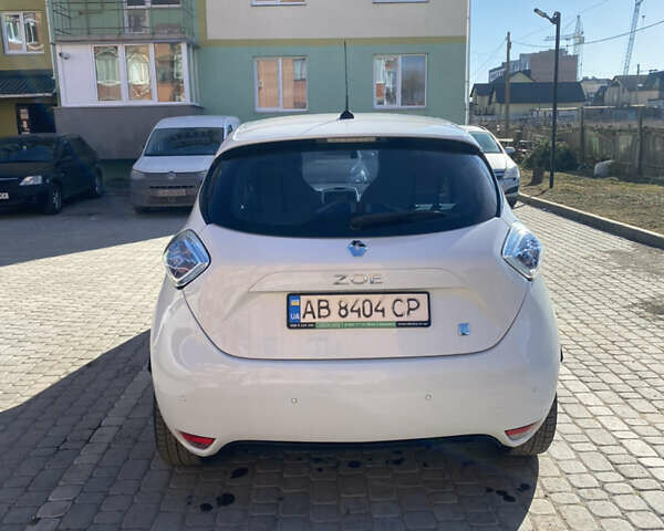 Рено Зое 2015 в Виннице на Automoto.ua Белый Рено Зое, объемом двигателя 0 л и пробегом 240 тыс. км за 4999 $, фото 4 на Automoto.ua