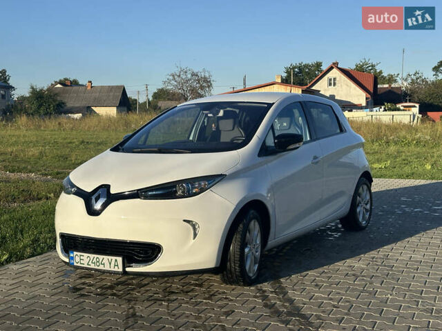 Белый Рено Зое, объемом двигателя 0 л и пробегом 128 тыс. км за 7500 $, фото 1 на Automoto.ua