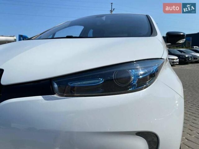 Білий Рено Зое, об'ємом двигуна 0 л та пробігом 91 тис. км за 6940 $, фото 12 на Automoto.ua