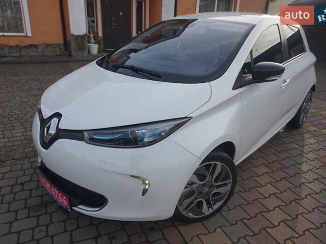Белый Рено Зое, объемом двигателя 0 л и пробегом 86 тыс. км за 7200 $, фото 13 на Automoto.ua