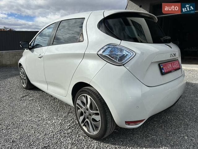 Рено Зое 2015 у Тернополі на Automoto.ua Білий Рено Зое, об'ємом двигуна 0 л та пробігом 159 тис. км за 6400 $, фото 3 на Automoto.ua