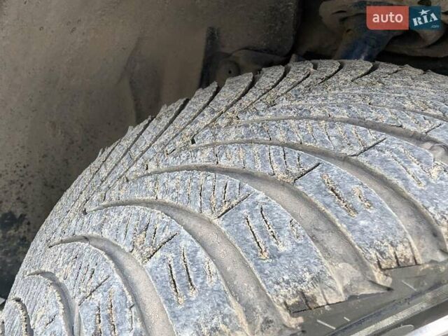 Белый Рено Зое, объемом двигателя 0 л и пробегом 85 тыс. км за 6900 $, фото 59 на Automoto.ua