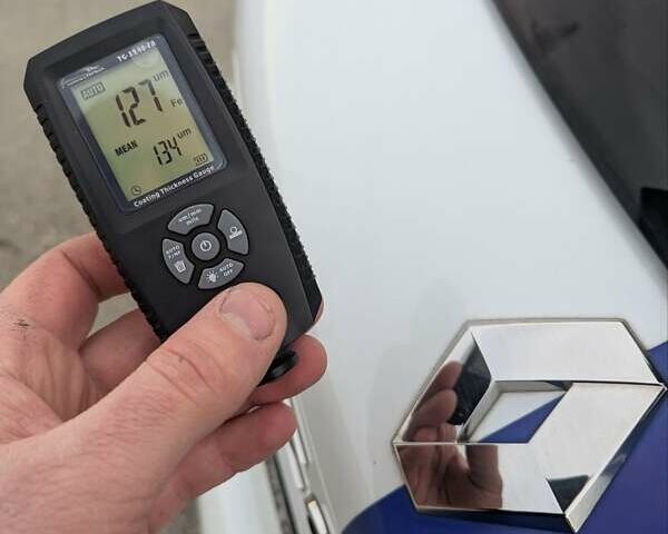 Белый Рено Зое, объемом двигателя 0 л и пробегом 86 тыс. км за 6900 $, фото 56 на Automoto.ua