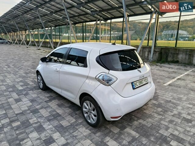 Білий Рено Зое, об'ємом двигуна 0 л та пробігом 254 тис. км за 5650 $, фото 3 на Automoto.ua