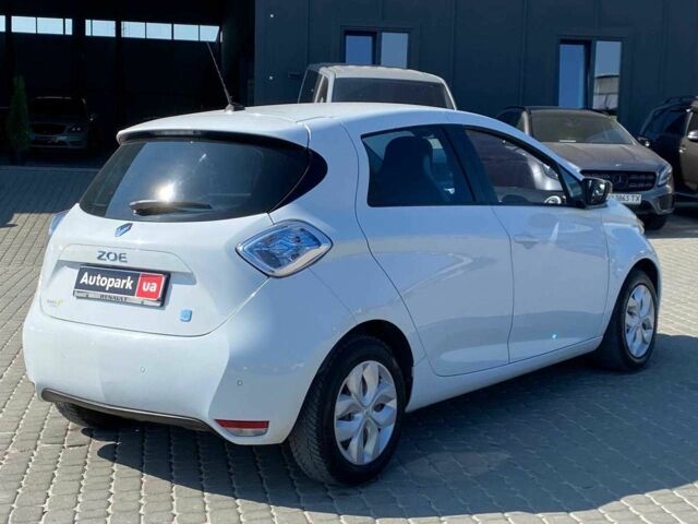 Белый Рено Зое, объемом двигателя 0 л и пробегом 91 тыс. км за 6480 $, фото 7 на Automoto.ua