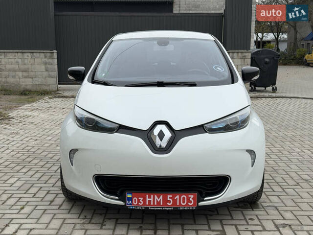 Білий Рено Зое, об'ємом двигуна 0 л та пробігом 154 тис. км за 6350 $, фото 1 на Automoto.ua