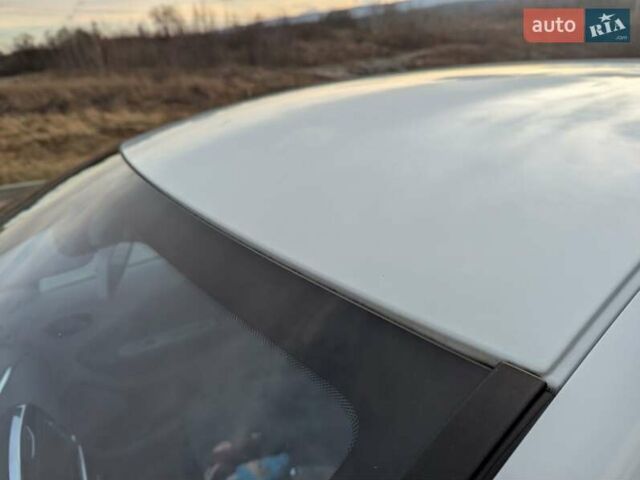 Белый Рено Зое, объемом двигателя 0 л и пробегом 85 тыс. км за 6900 $, фото 57 на Automoto.ua