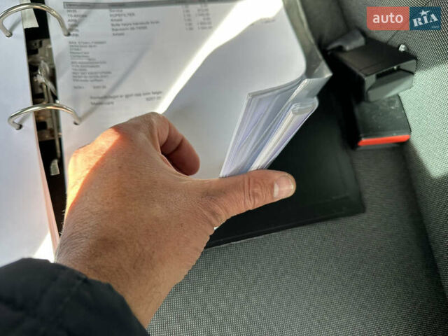 Рено Зое 2015 у Тернополі на Automoto.ua Білий Рено Зое, об'ємом двигуна 0 л та пробігом 159 тис. км за 6400 $, фото 22 на Automoto.ua