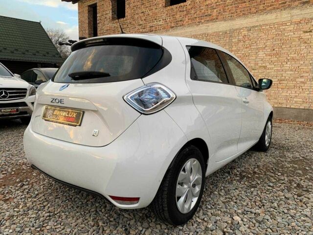 Рено Зое 2015 в Коломые на Automoto.ua Белый Рено Зое, объемом двигателя 0 л и пробегом 90 тыс. км за 6499 $, фото 3 на Automoto.ua