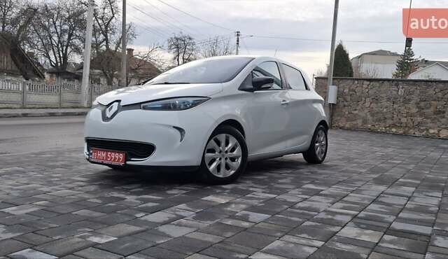 Білий Рено Зое, об'ємом двигуна 0 л та пробігом 106 тис. км за 6400 $, фото 1 на Automoto.ua