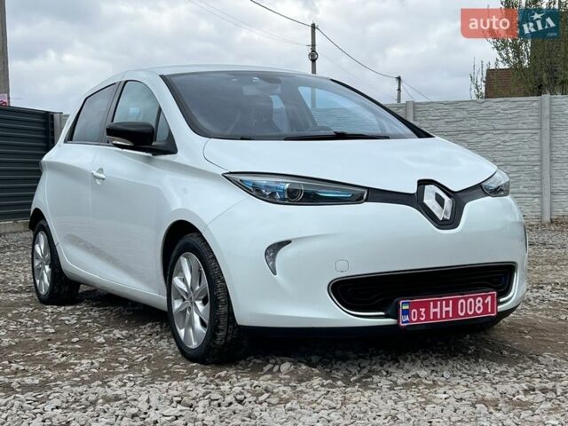Білий Рено Зое, об'ємом двигуна 0 л та пробігом 53 тис. км за 7150 $, фото 1 на Automoto.ua