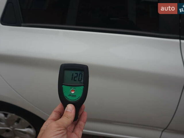 Белый Рено Зое, объемом двигателя 0 л и пробегом 102 тыс. км за 6777 $, фото 69 на Automoto.ua