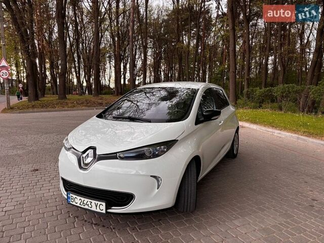 Белый Рено Зое, объемом двигателя 0 л и пробегом 107 тыс. км за 6900 $, фото 4 на Automoto.ua