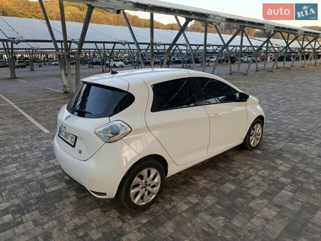 Білий Рено Зое, об'ємом двигуна 0 л та пробігом 254 тис. км за 5650 $, фото 5 на Automoto.ua