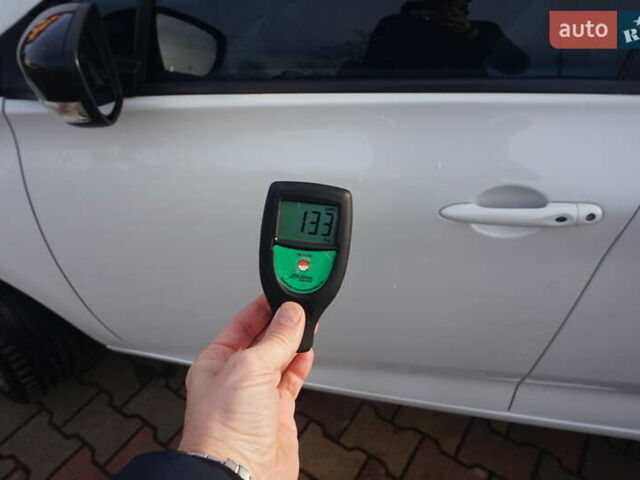 Белый Рено Зое, объемом двигателя 0 л и пробегом 86 тыс. км за 7200 $, фото 69 на Automoto.ua