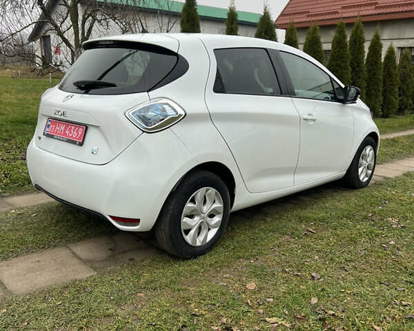 Белый Рено Зое, объемом двигателя 0 л и пробегом 116 тыс. км за 6900 $, фото 3 на Automoto.ua