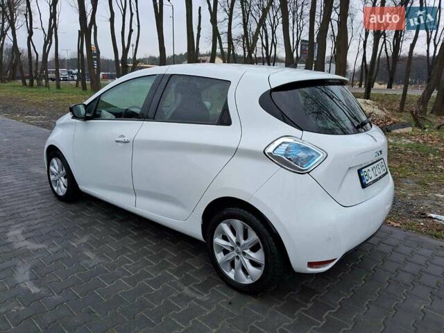 Білий Рено Зое, об'ємом двигуна 0 л та пробігом 85 тис. км за 8500 $, фото 3 на Automoto.ua