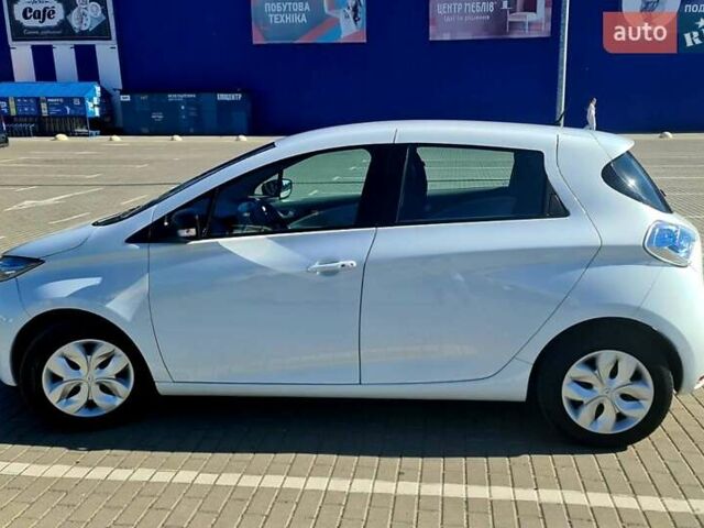 Білий Рено Зое, об'ємом двигуна 0 л та пробігом 147 тис. км за 9000 $, фото 1 на Automoto.ua
