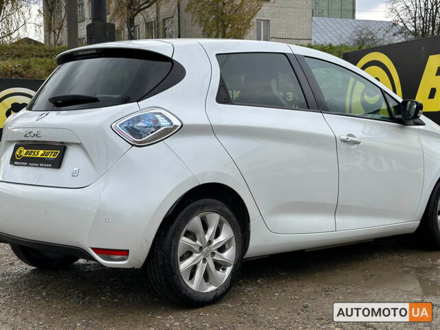 Белый Рено Зое, объемом двигателя 23 л и пробегом 80 тыс. км за 8900 $, фото 5 на Automoto.ua