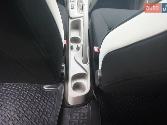 Білий Рено Зое, об'ємом двигуна 0 л та пробігом 112 тис. км за 6777 $, фото 47 на Automoto.ua