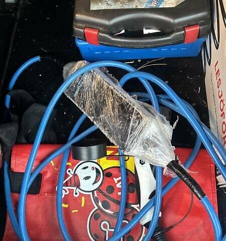 Белый Рено Зое, объемом двигателя 0 л и пробегом 147 тыс. км за 7000 $, фото 15 на Automoto.ua