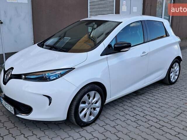 Рено Зое 2016 в Львове на Automoto.ua Белый Рено Зое, объемом двигателя 0 л и пробегом 115 тыс. км за 7100 $, фото 6 на Automoto.ua