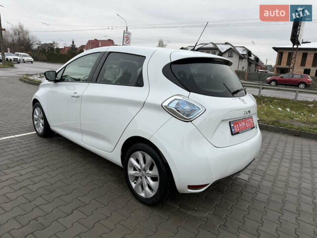 Білий Рено Зое, об'ємом двигуна 0 л та пробігом 80 тис. км за 5800 $, фото 2 на Automoto.ua