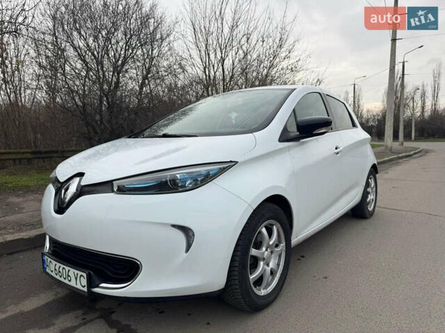 Білий Рено Зое, об'ємом двигуна 0 л та пробігом 148 тис. км за 6550 $, фото 1 на Automoto.ua