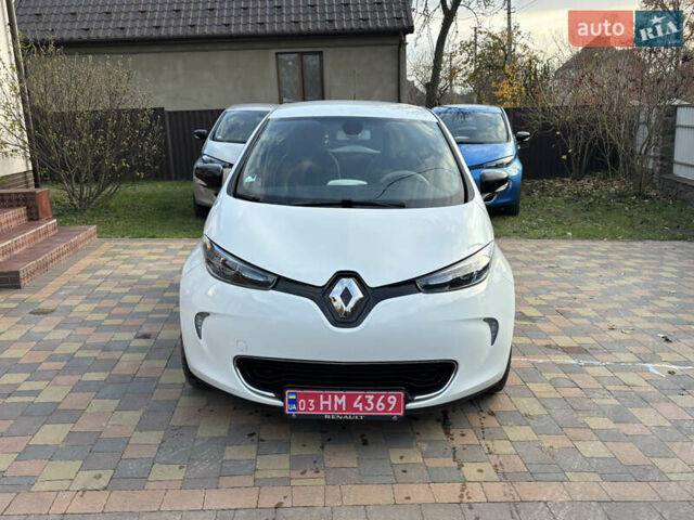 Білий Рено Зое, об'ємом двигуна 0 л та пробігом 116 тис. км за 6599 $, фото 2 на Automoto.ua