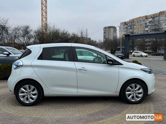 Белый Рено Зое, объемом двигателя 24 л и пробегом 67 тыс. км за 8500 $, фото 7 на Automoto.ua
