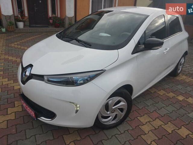 Білий Рено Зое, об'ємом двигуна 0 л та пробігом 112 тис. км за 6777 $, фото 13 на Automoto.ua