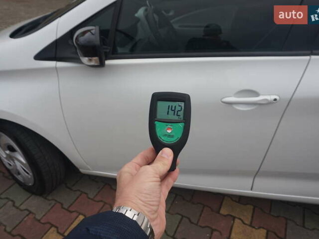 Білий Рено Зое, об'ємом двигуна 0 л та пробігом 112 тис. км за 6777 $, фото 65 на Automoto.ua