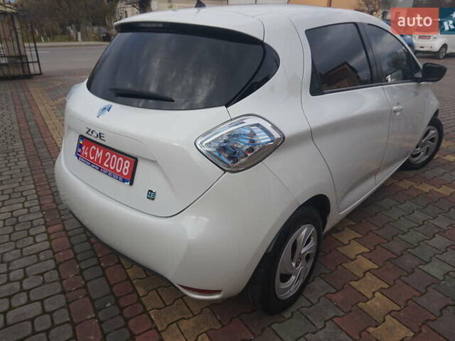 Білий Рено Зое, об'ємом двигуна 0 л та пробігом 112 тис. км за 6777 $, фото 17 на Automoto.ua